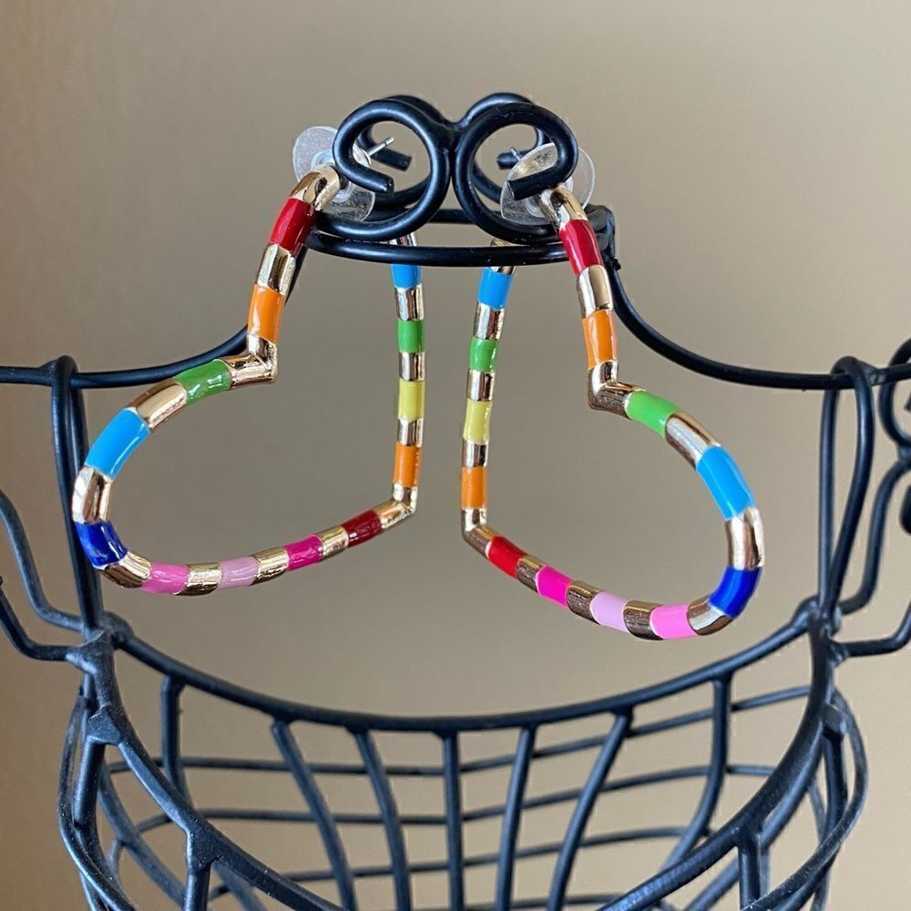 Gold & Multicolored Heart Hoop Pierced Earrings. Excellent Condition! - Picture 4 of 4
